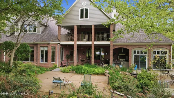 $1,595,000 | 136 Swan Sea Lane, Madison, MS 39110