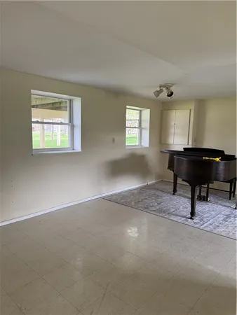 $360,000 | 38 Kathy Drive, Henrietta, NY 14534
