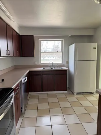 $360,000 | 38 Kathy Drive, Henrietta, NY 14534
