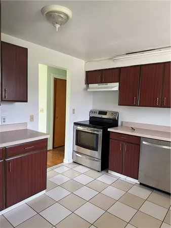 $360,000 | 38 Kathy Drive, Henrietta, NY 14534