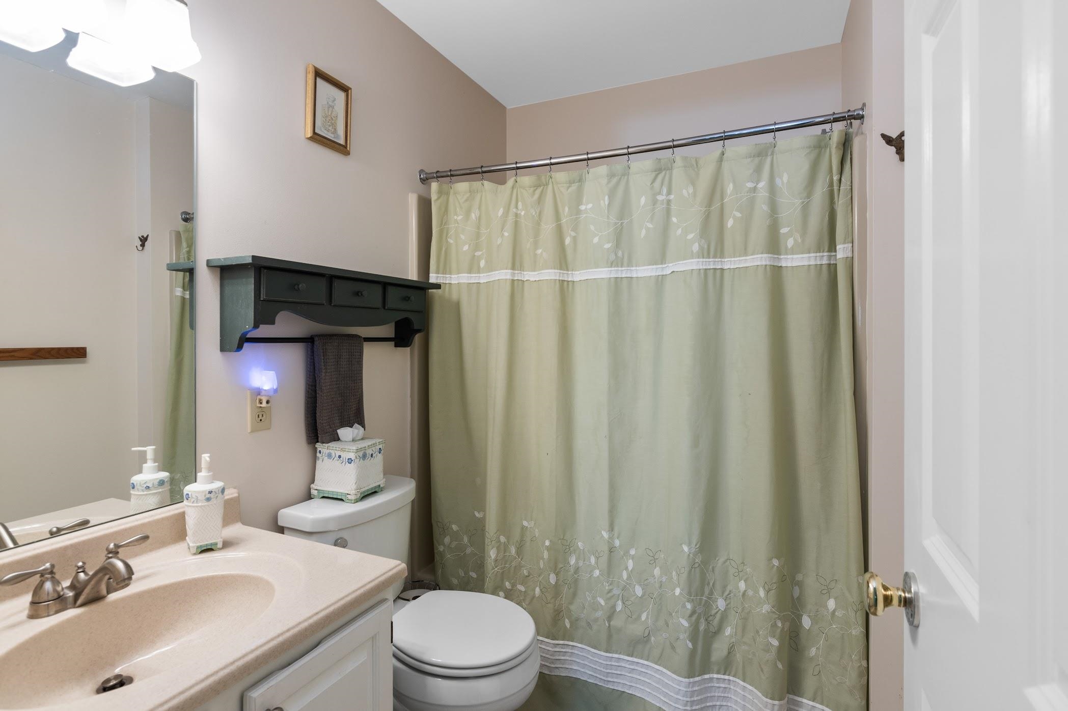 601 South Beach Road South Burlington, VT 05403 - Photo 29 of 38 Gallery Image 29
