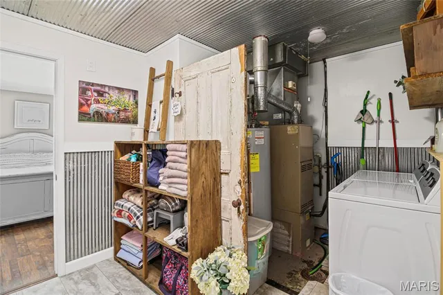 $214,900 | 9862 Glenmont Drive, Affton, MO 63123