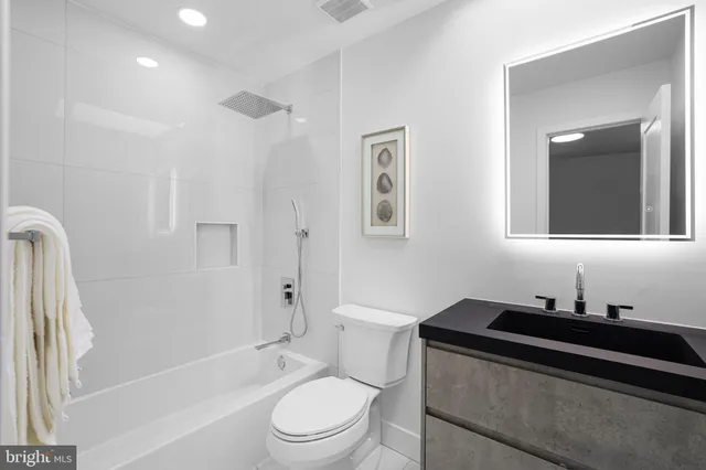 $599,000 | 2220 13th Street Northeast, Washington, DC 20018