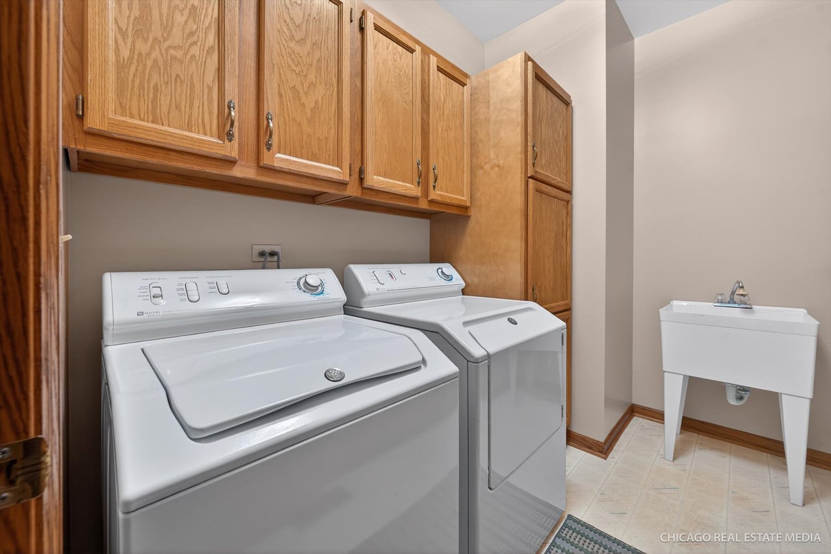 6911 Prairie Drive Spring Grove, IL 60081 - Photo 14 of 32 Gallery Image 14