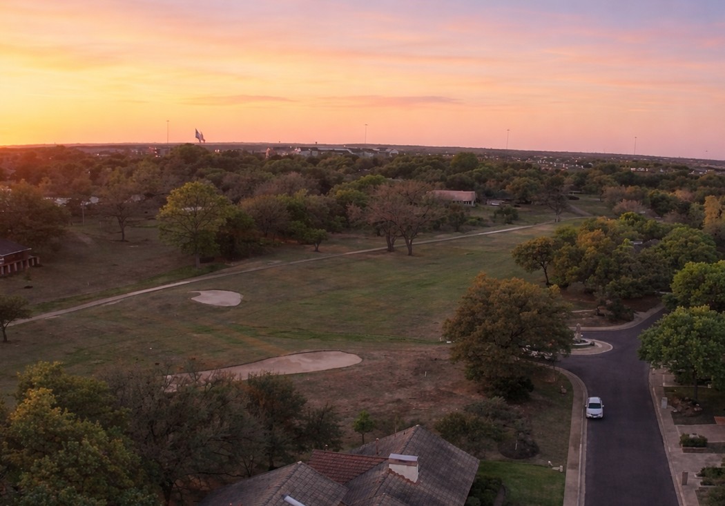 10904 Legends Lane Austin, TX 78747 - Photo 37 of 38 Neighborhood and Golf Course sunset view.