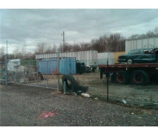 555 Old Water Works Road, Unit 8 Old Bridge, NJ 08857 - Photo 4 of 12 a backyard of a house with lots of green space