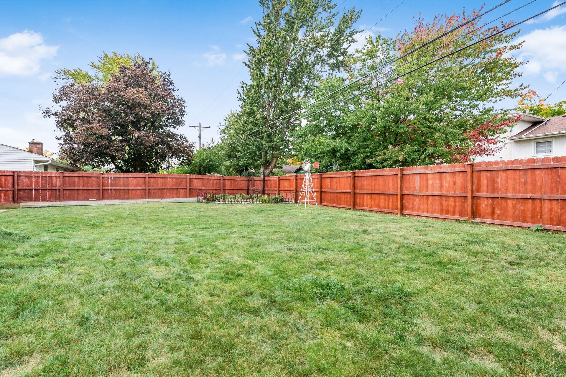 5355 Karl Road Columbus, OH 43229 - Photo 35 of 39 PRIVATE FENCED REAR YARD