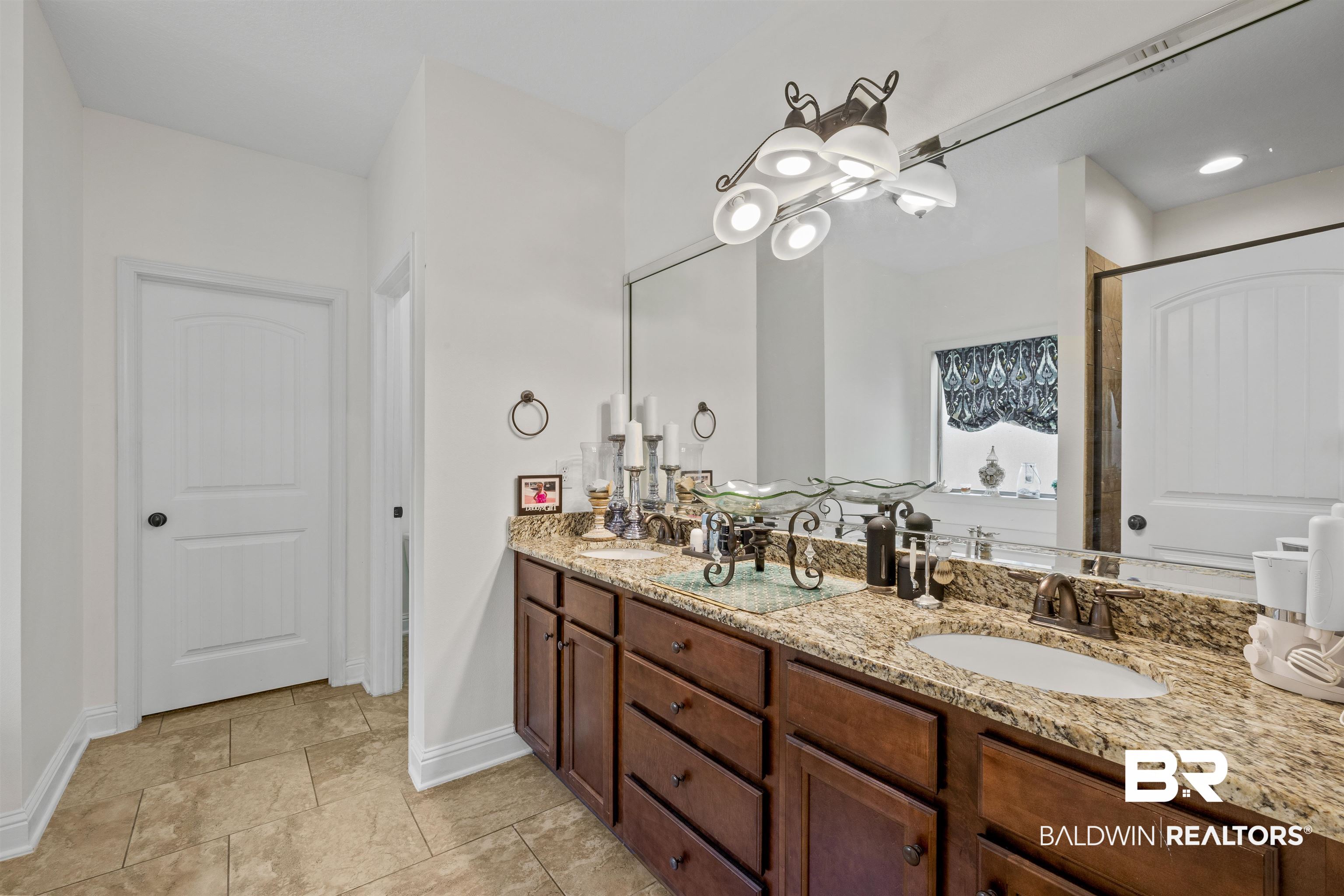 12156 Squirrel Drive Daphne, AL 36527 - Photo 15 of 26
