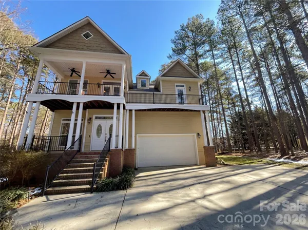 $719,000 | 405 Isle Of Pines Road, Mooresville, NC 28117