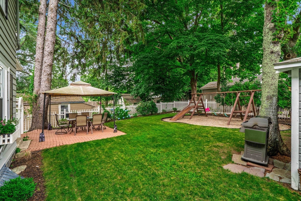 8 Clifton Road Milton, MA 02186 - Photo 33 of 40