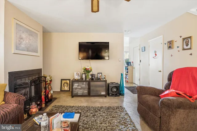 $190,000 | 218 West 35th Street, Wilmington, DE 19802