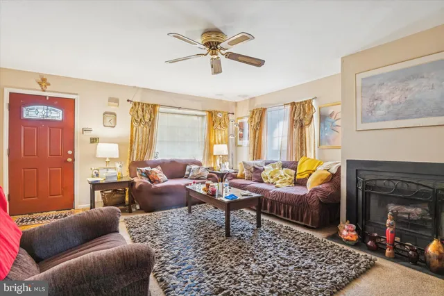 $190,000 | 218 West 35th Street, Wilmington, DE 19802