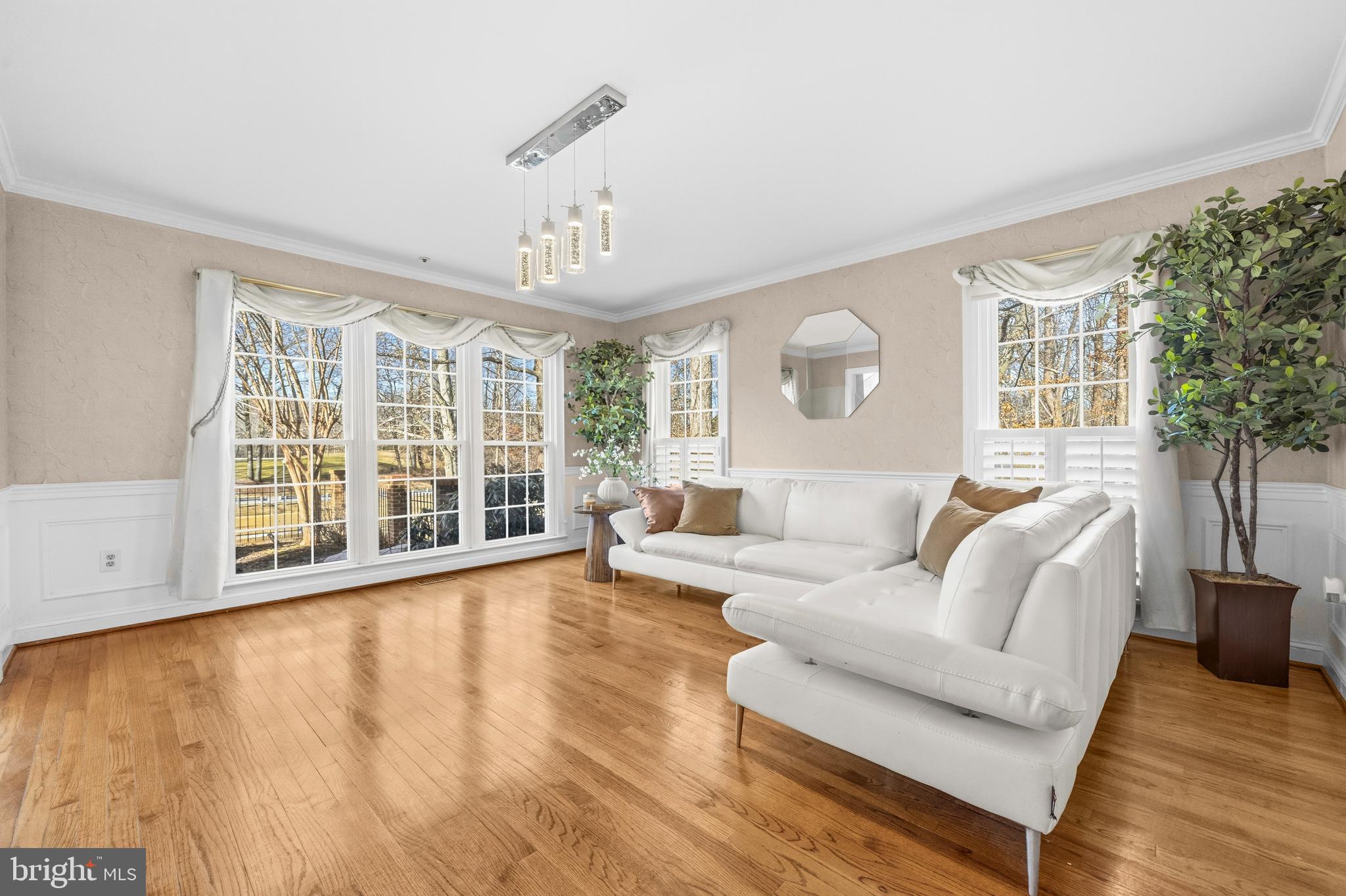 11806 Bishops Content Road Bowie, MD 20721 - Photo 2 of 49 a living room with furniture and a large window