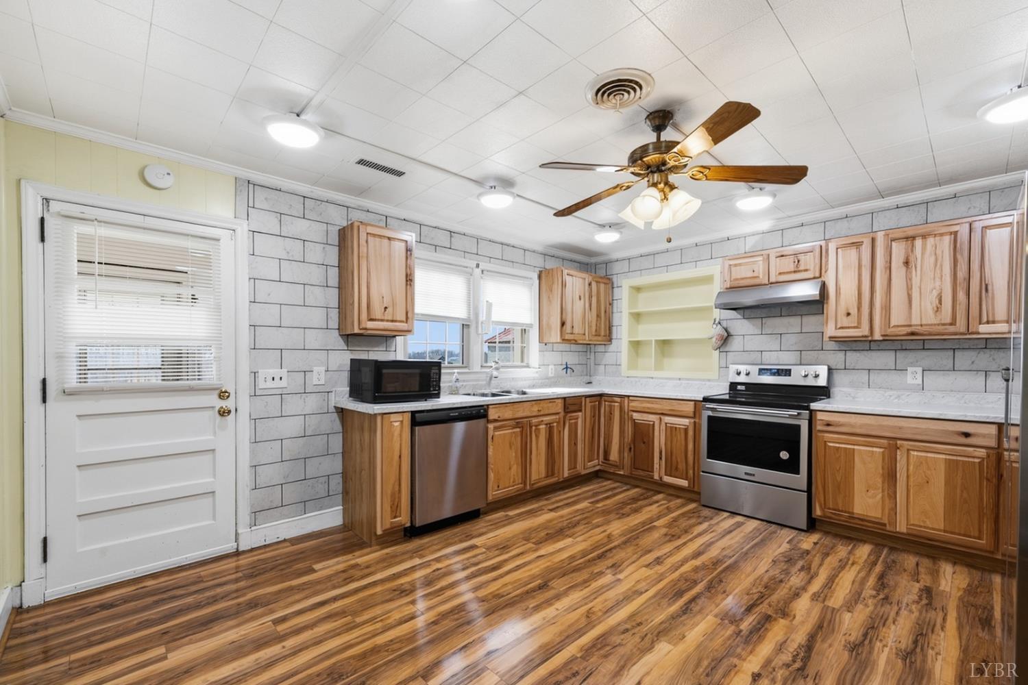 63 Morris Church Road Brookneal, VA 24528 - Photo 5 of 43