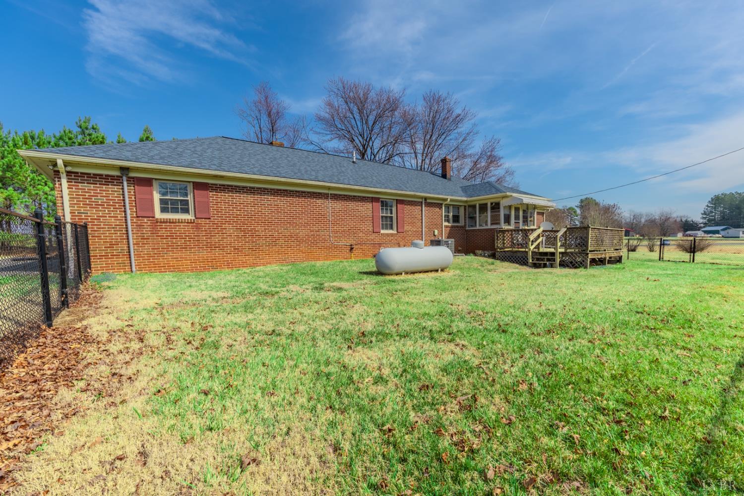 63 Morris Church Road Brookneal, VA 24528 - Photo 9 of 43