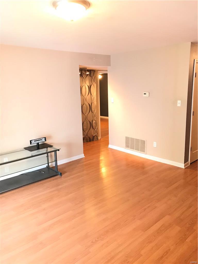 4523 Little Rock Road, Unit K St. Louis, MO 63128 - Photo 5 of 19 Gallery Image 5