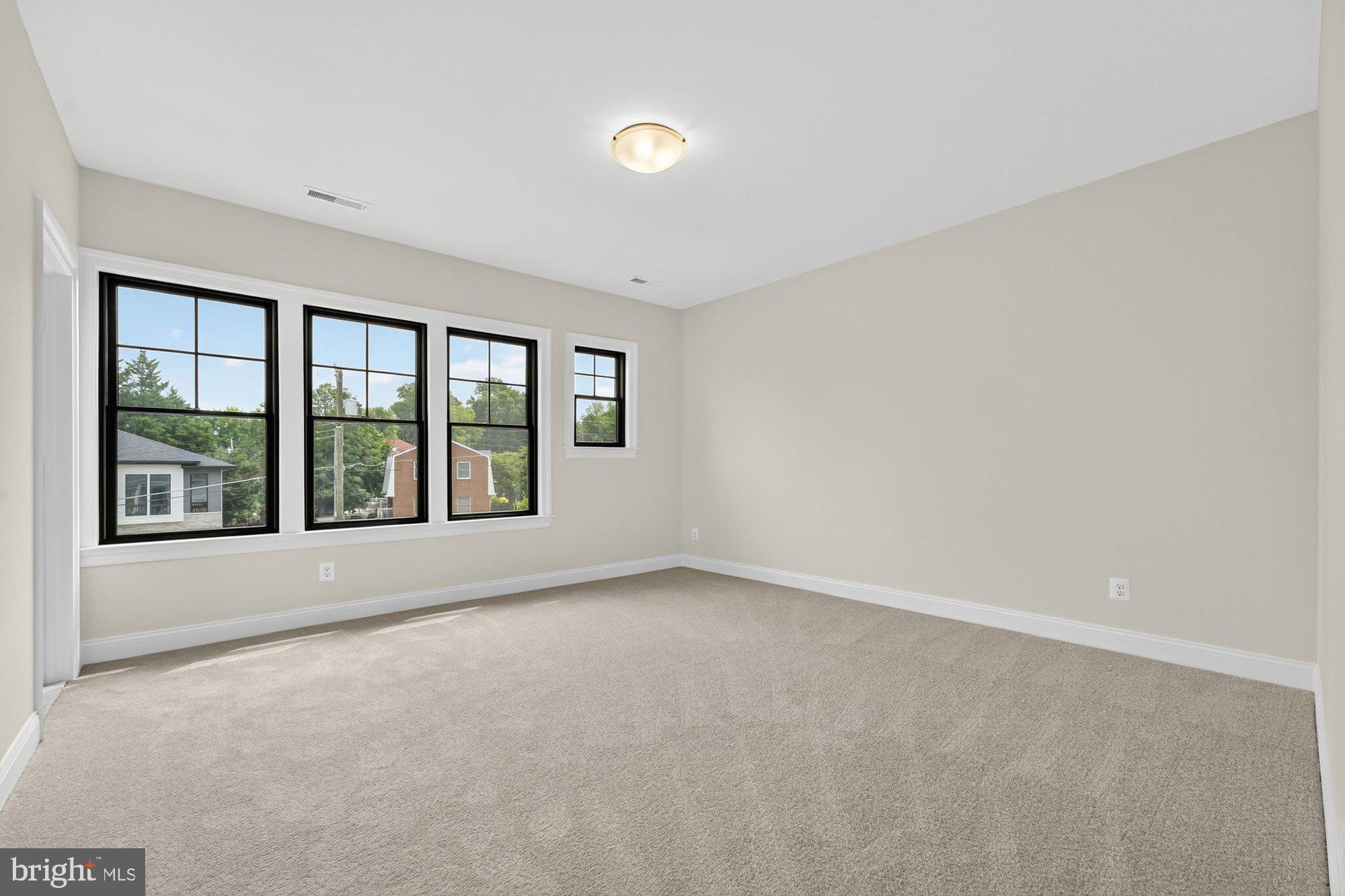 2002 Mcfall Street McLean, VA 22101 - Photo 70 of 121