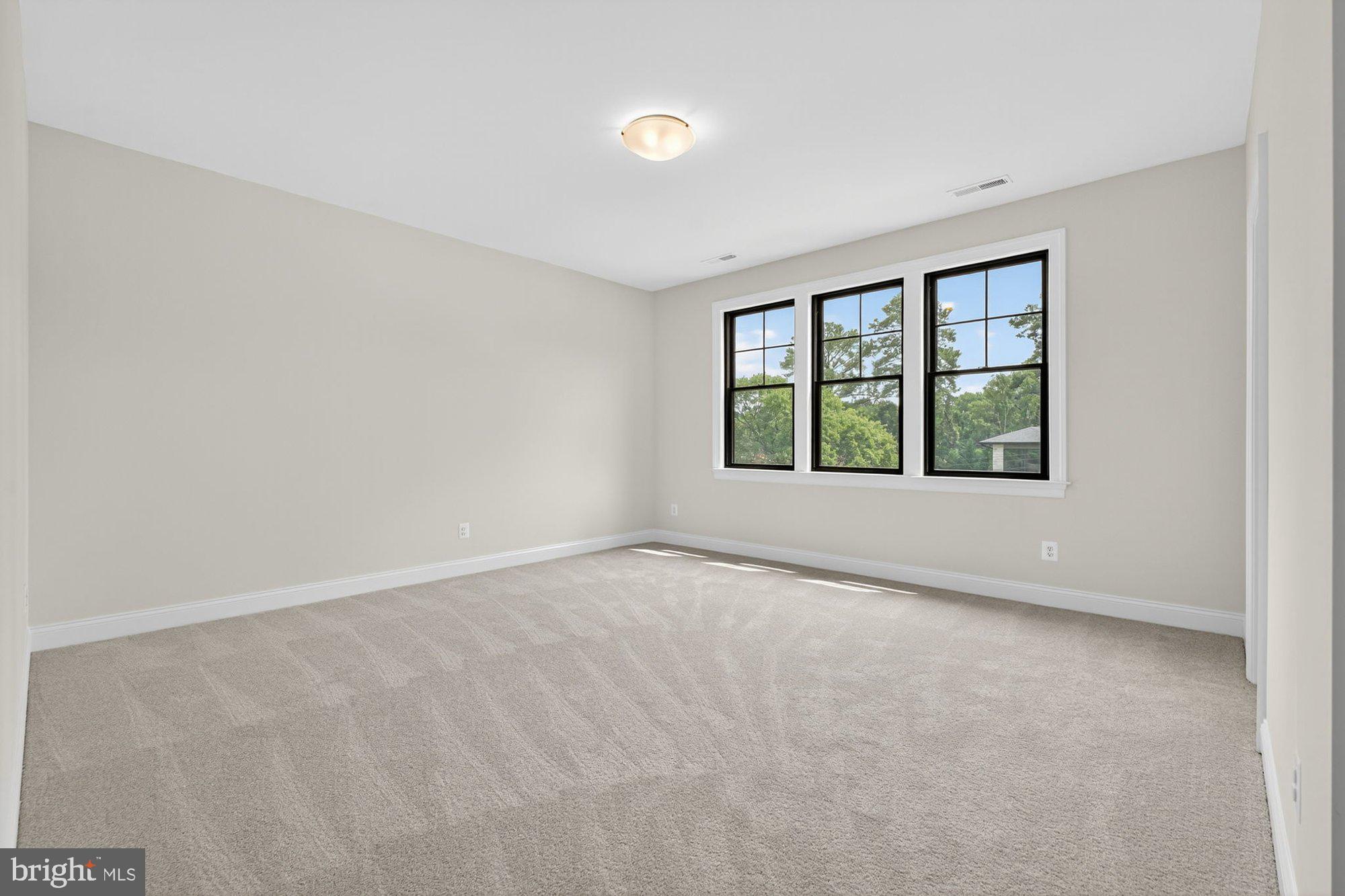 2002 Mcfall Street McLean, VA 22101 - Photo 73 of 121