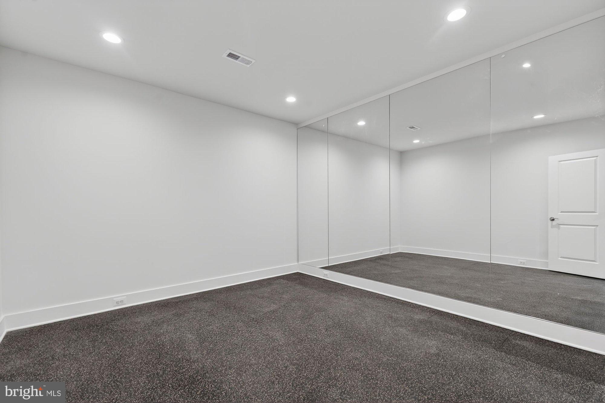 2002 Mcfall Street McLean, VA 22101 - Photo 100 of 121