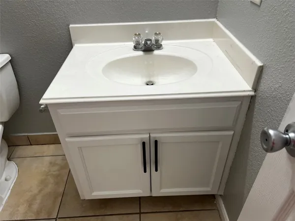 $2,200 | 2706 Piney Lake Court, Houston, TX 77038