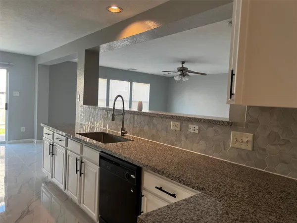 $2,200 | 2706 Piney Lake Court, Houston, TX 77038