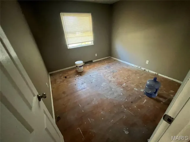 $54,900 | 10147 Mayfair Drive, St. Louis, MO 63136