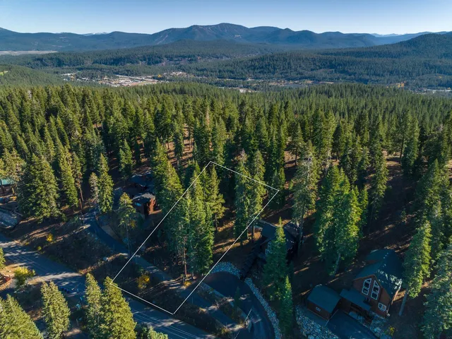 a view of lake and mountain view