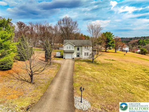 $375,000 | 2260 Reo Drive, Effort, PA 18330