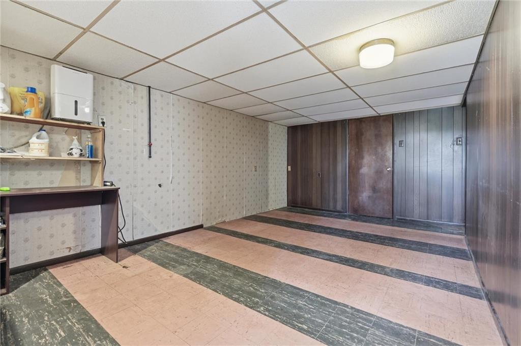 81 Coraopolis Road Coraopolis, PA 15108 - Photo 41 of 50