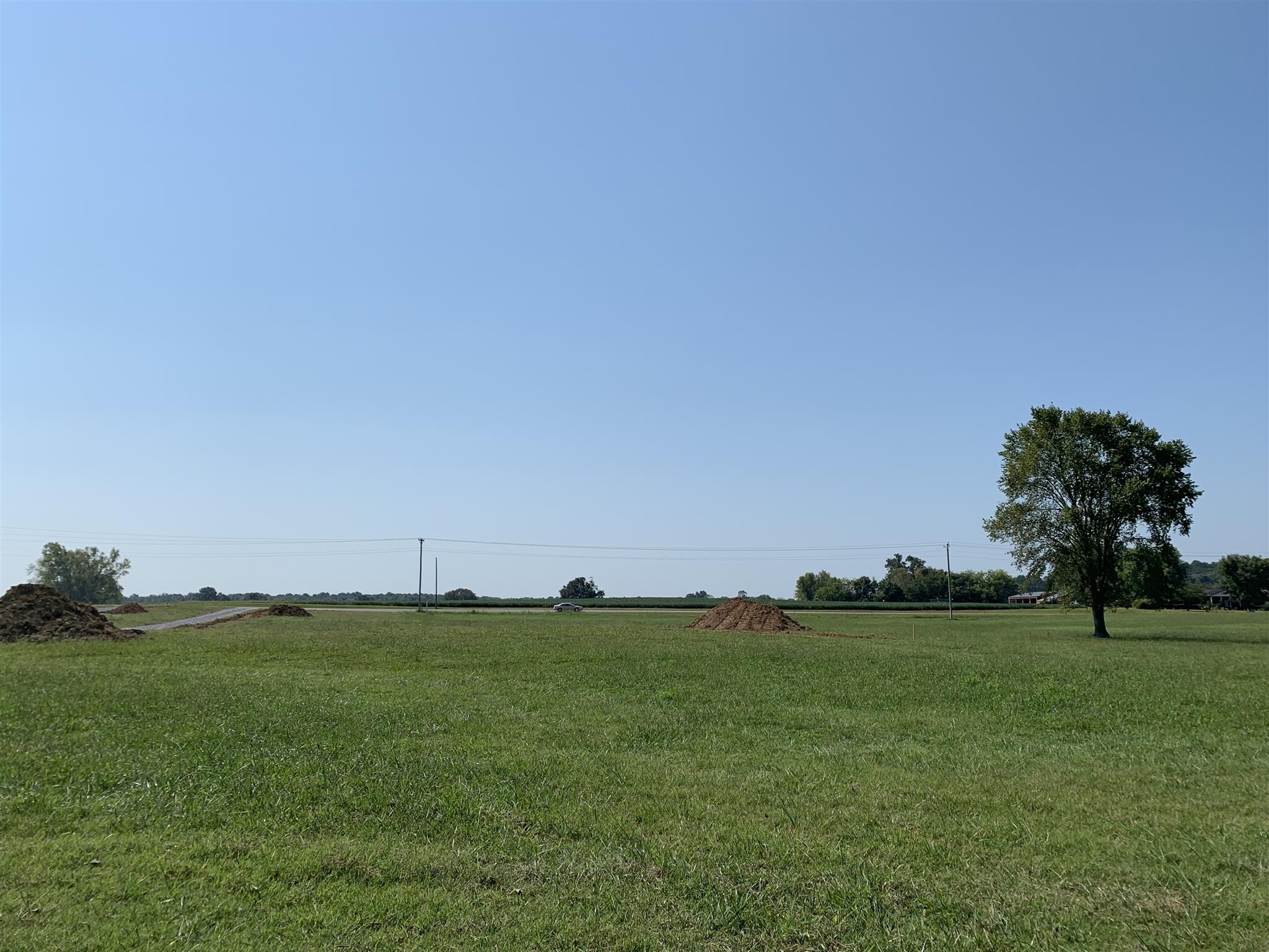 6602 Highway 25 Springfield, TN 37172 - Photo 2 of 5 a view of an ocean