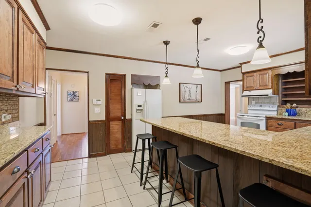 $380,000 | 465 Woodland Terrace, Elloree, SC 29047