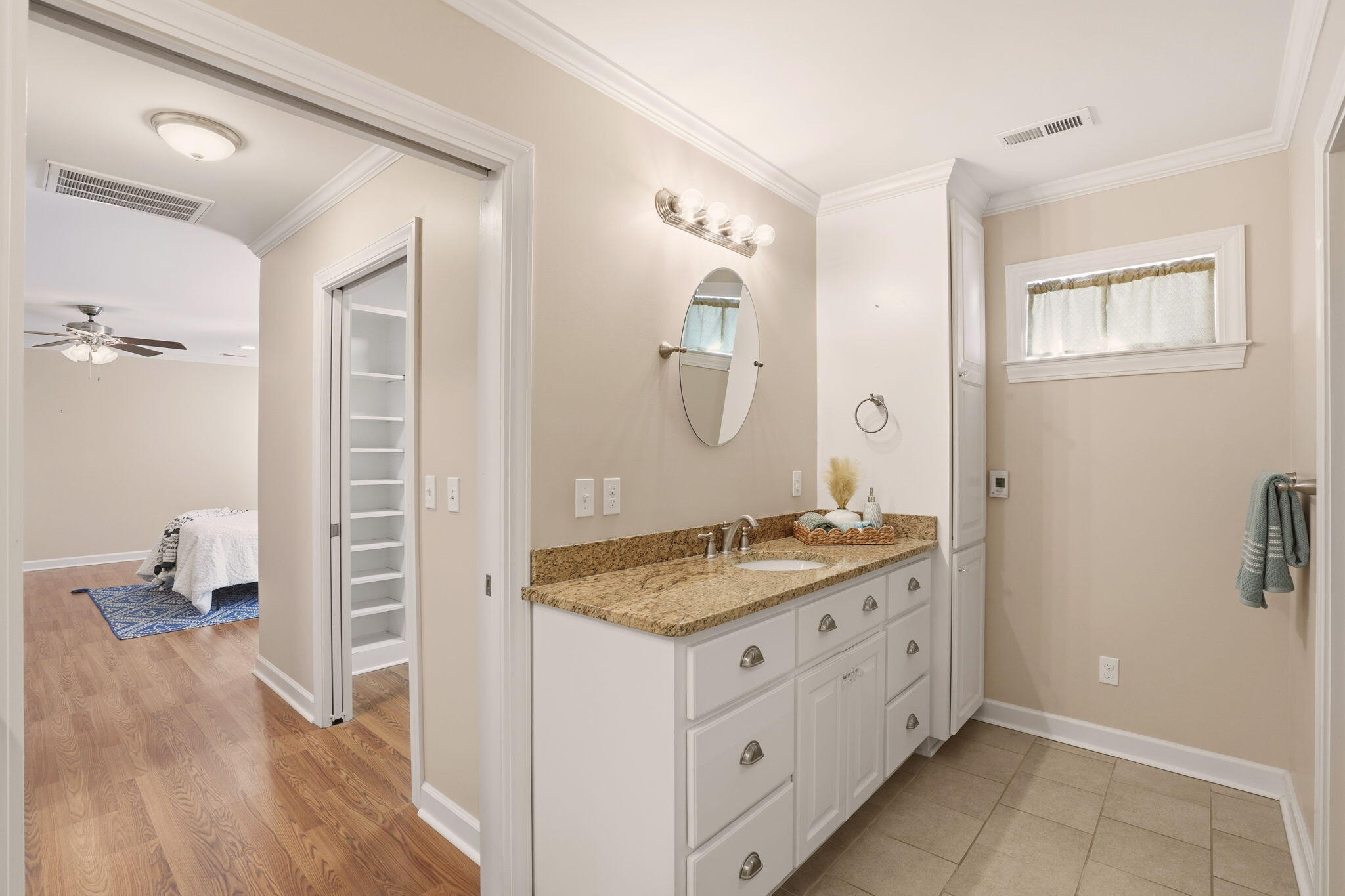 465 Woodland Terrace Elloree, SC 29047 - Photo 18 of 50 Master Bathroom