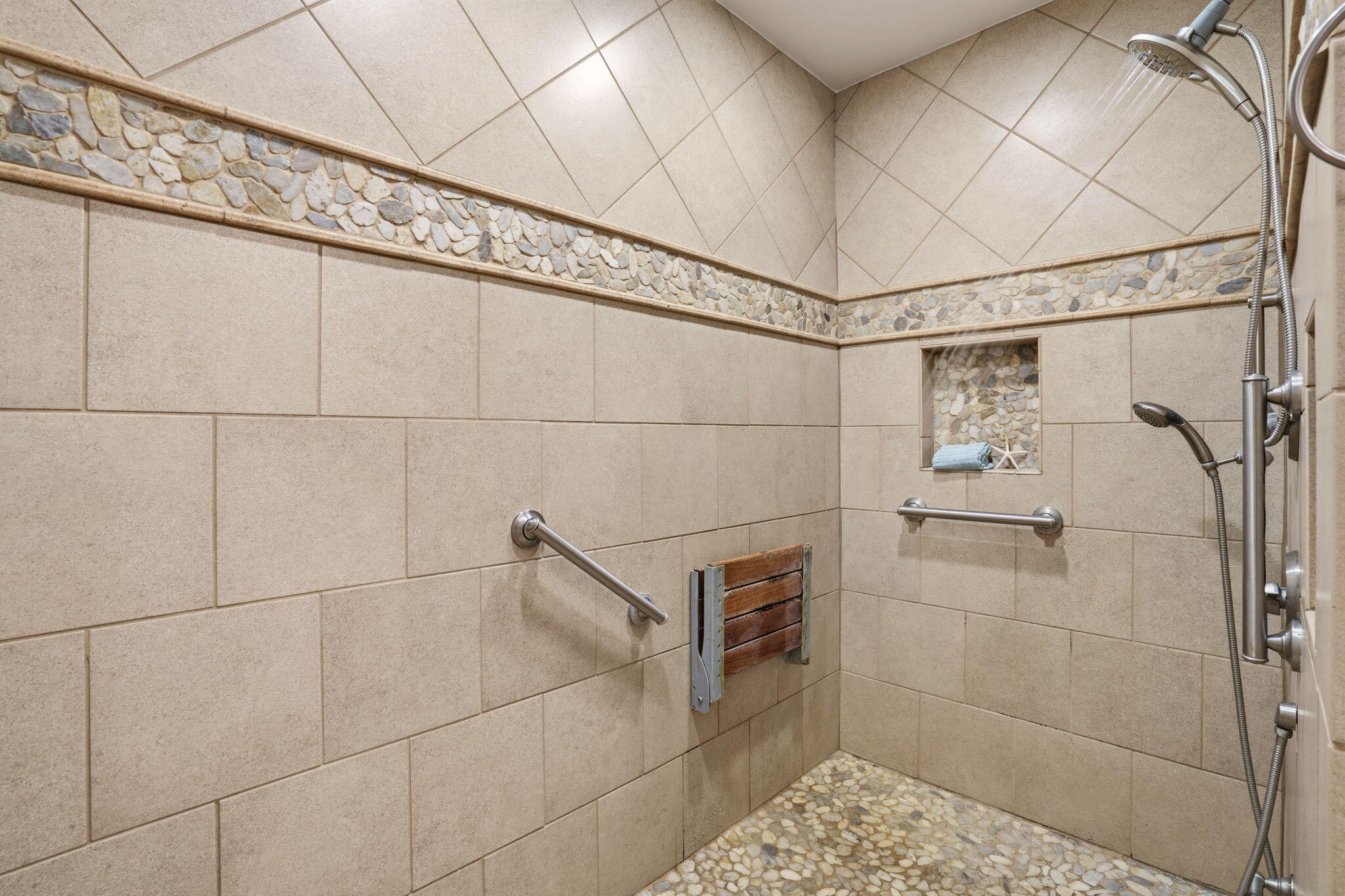 465 Woodland Terrace Elloree, SC 29047 - Photo 23 of 50 Custom Walk In Shower