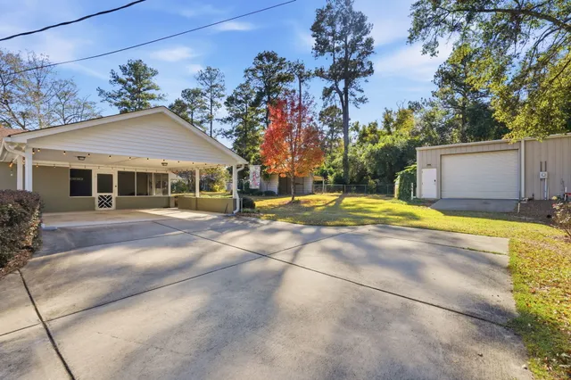 $380,000 | 465 Woodland Terrace, Elloree, SC 29047