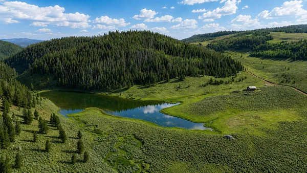 $1,950,000 | 225 Toponas Co 80479, Bond, CO 80423