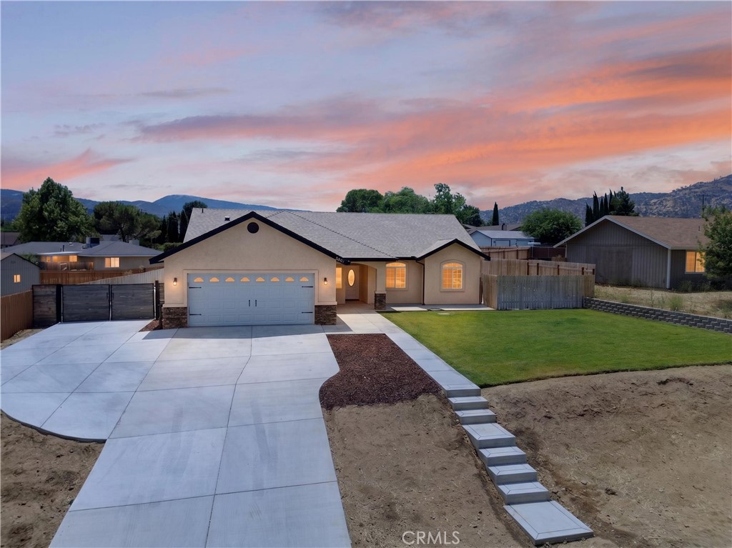 21841 Mid Tehachapi, CA 93561 - Photo 1 of 29