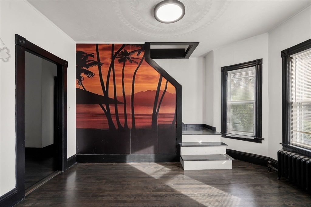 723 Main Street Southbridge, MA 01550 - Photo 29 of 41 a view of an entryway