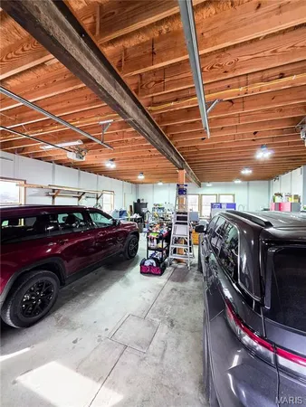 $499,999 | 6038 McCarty Road, Kinmundy, IL 62854