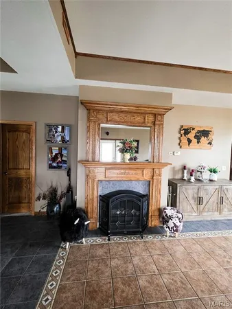 $525,000 | 6038 McCarty Road, Kinmundy, IL 62854