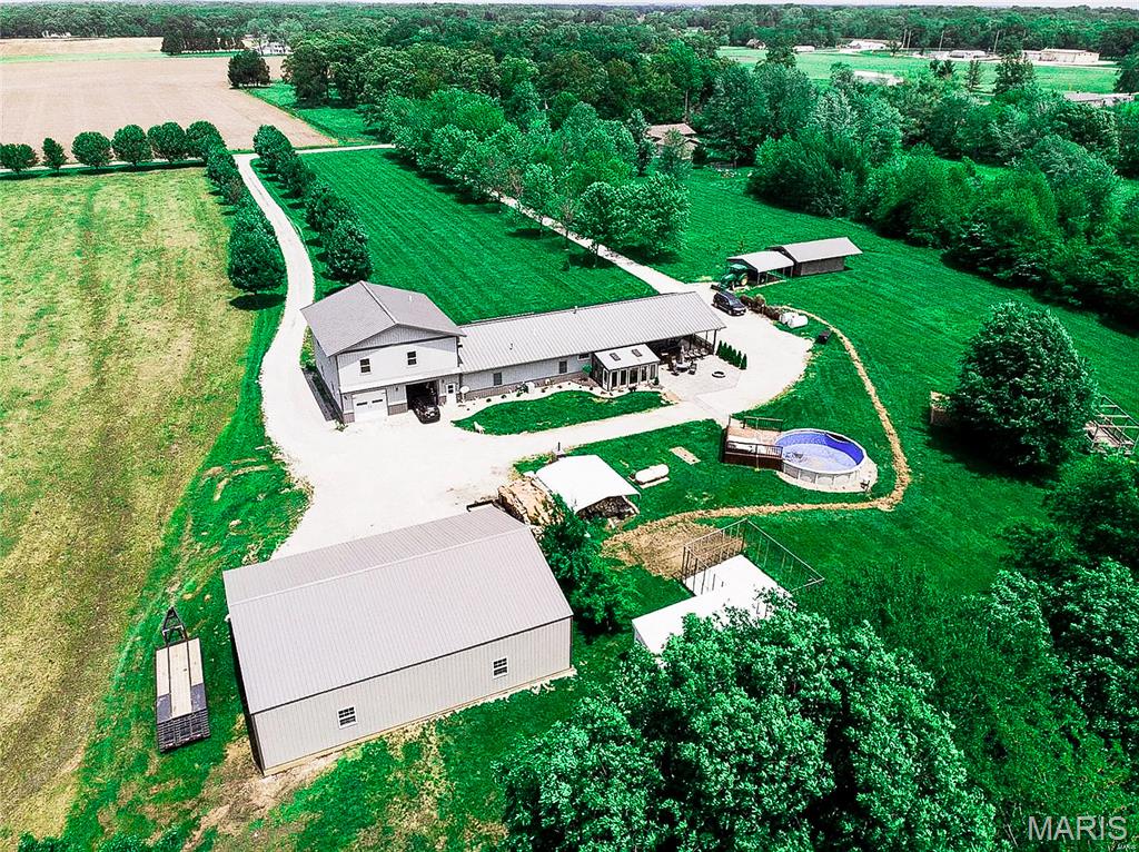 6038 McCarty Road Kinmundy, IL 62854 - Photo 6 of 47