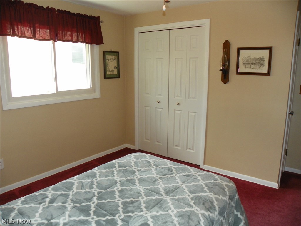 6447 Hamden Road Parma Heights, OH 44130 - Photo 24 of 37