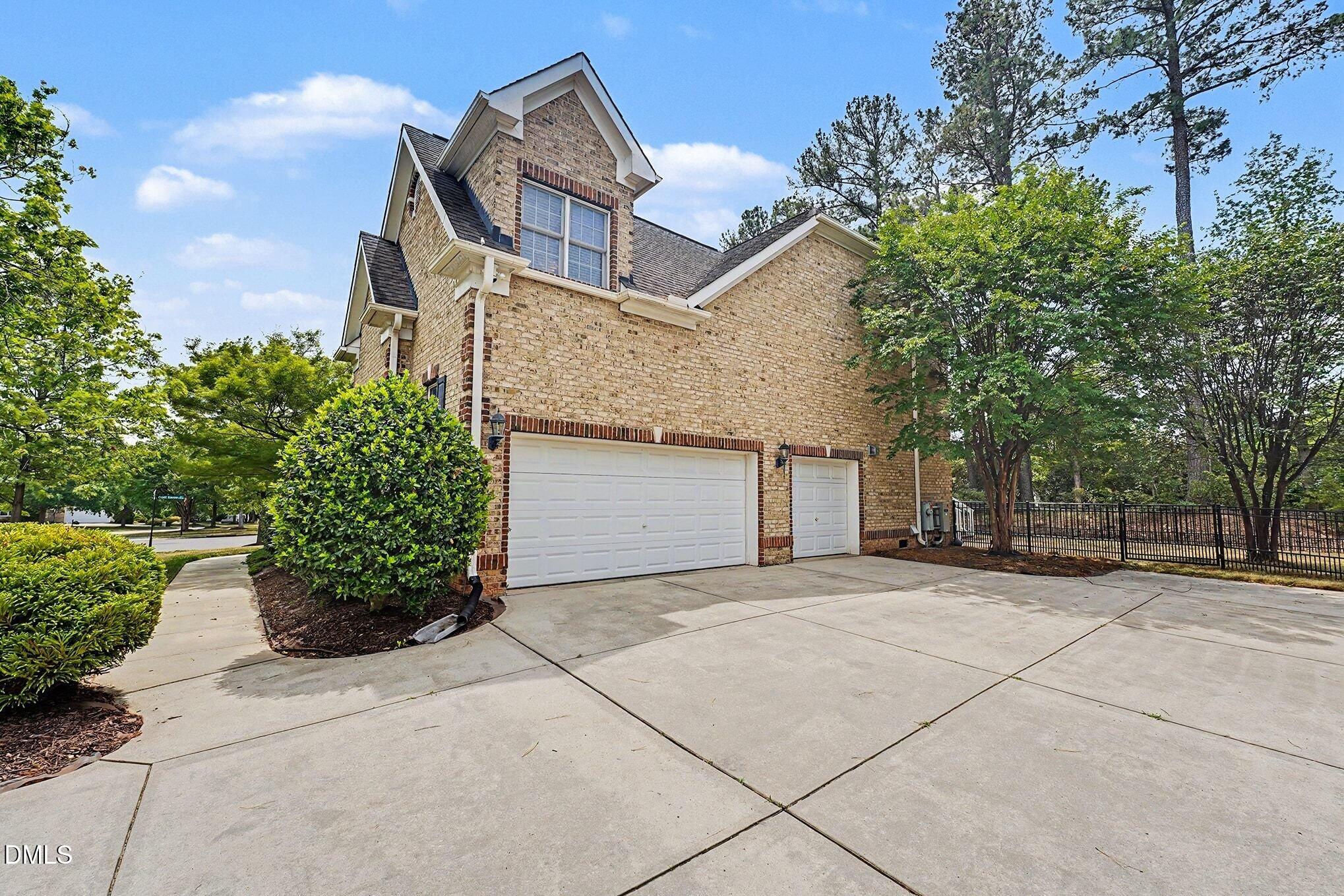 10505 Tarton Fields Circle Raleigh, NC 27617 - Photo 36 of 54