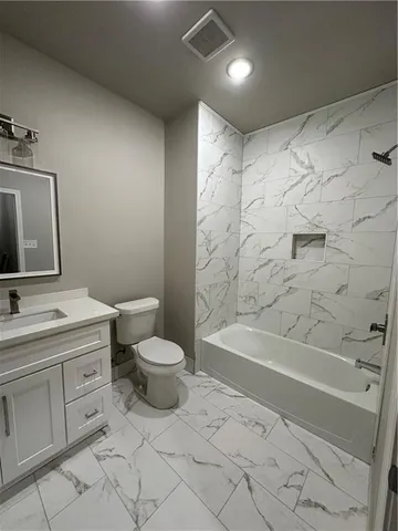 $1,850 | 10951 Roger Drive, Unit D, New Orleans, LA 70127