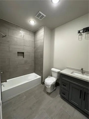 $1,850 | 10951 Roger Drive, Unit D, New Orleans, LA 70127