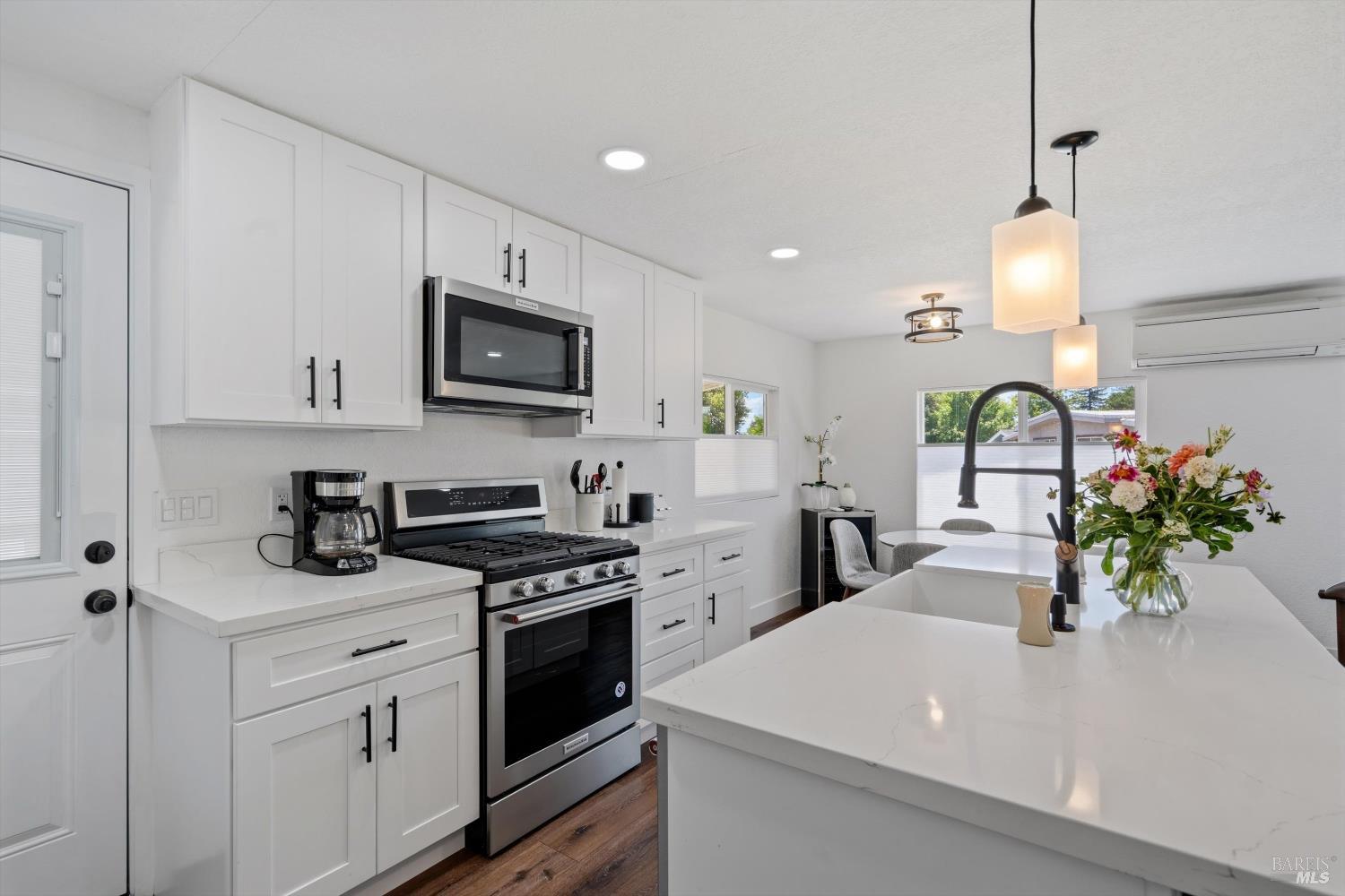 541 Mason Street, Unit 8 Healdsburg, CA 95448 - Photo 6 of 16