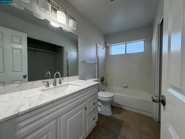 $210,000 | 1648-1648 West N Bear Creek Drive, Merced, CA 95348