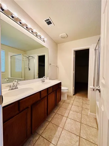 $2,450 | 1513 Nighthawk Drive, Little Elm, TX 75068