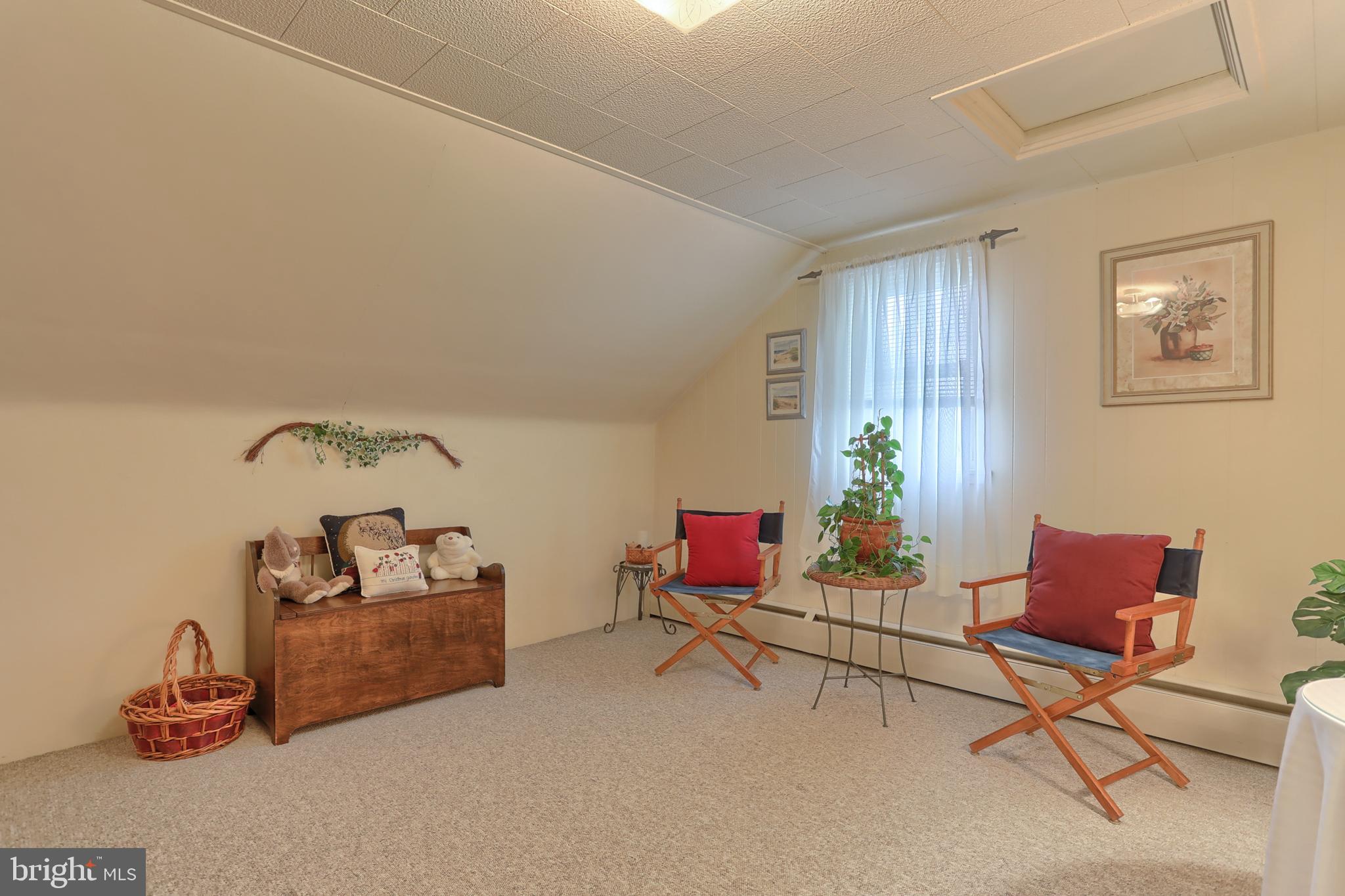 5541 Elizabethtown Road Palmyra, PA 17078 - Photo 15 of 31 Bedroom #2 welcomes any decor
