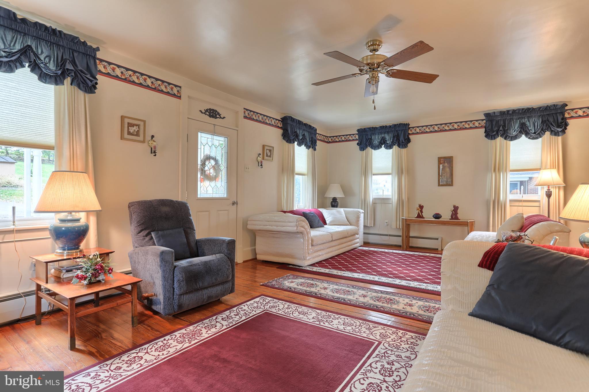 5541 Elizabethtown Road Palmyra, PA 17078 - Photo 3 of 31 Spacious living room can encompass large furniture