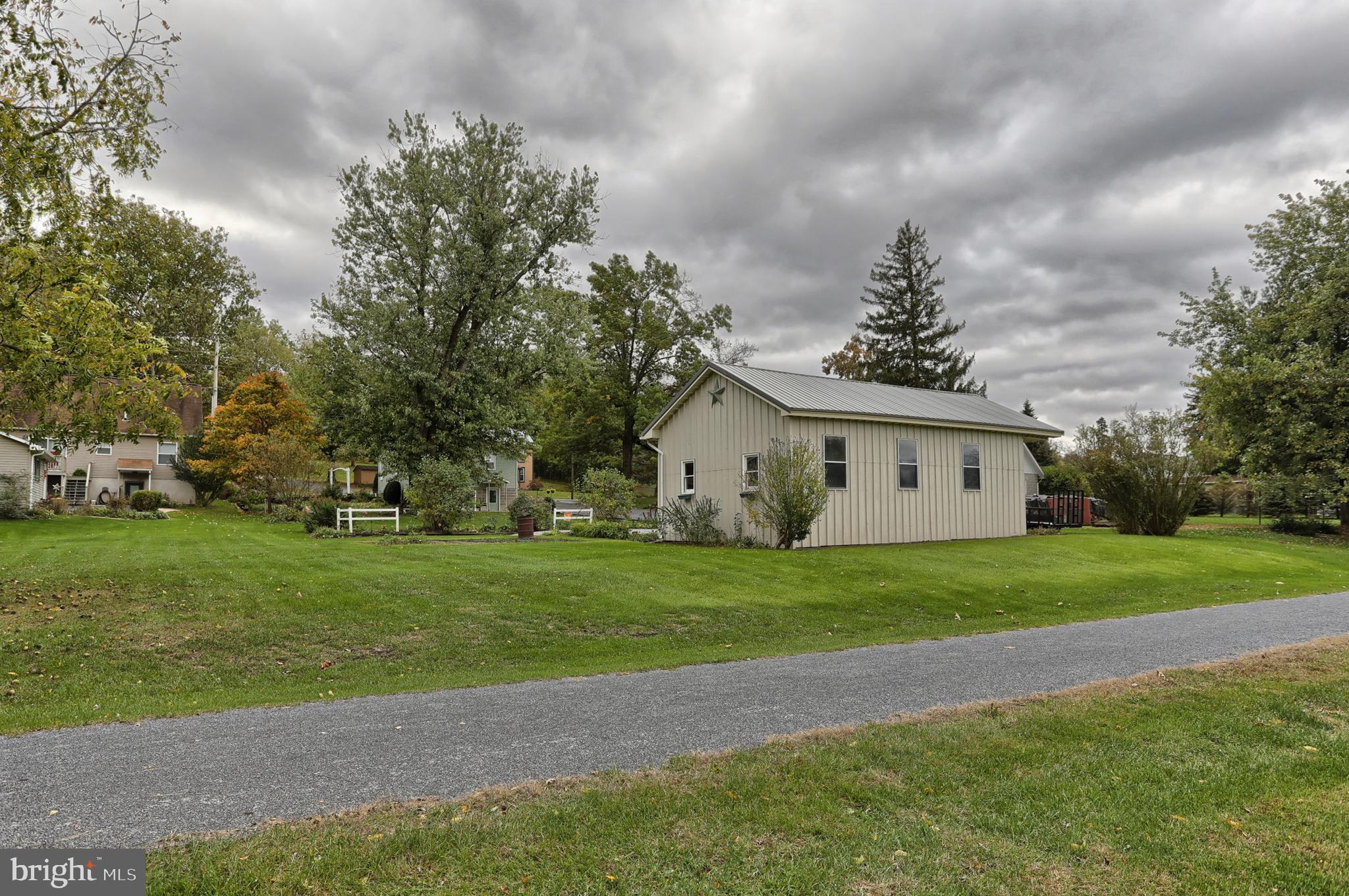 5541 Elizabethtown Road Palmyra, PA 17078 - Photo 27 of 31 Close proximity to numerous amenties